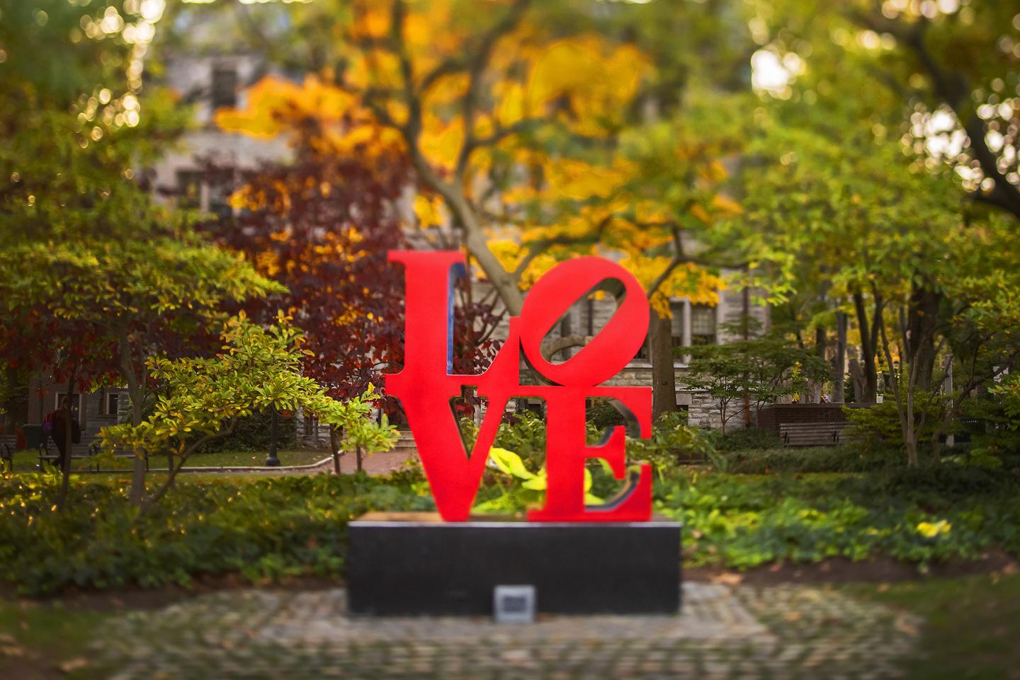 Robert Indiana's "Love" sculpture on College Green